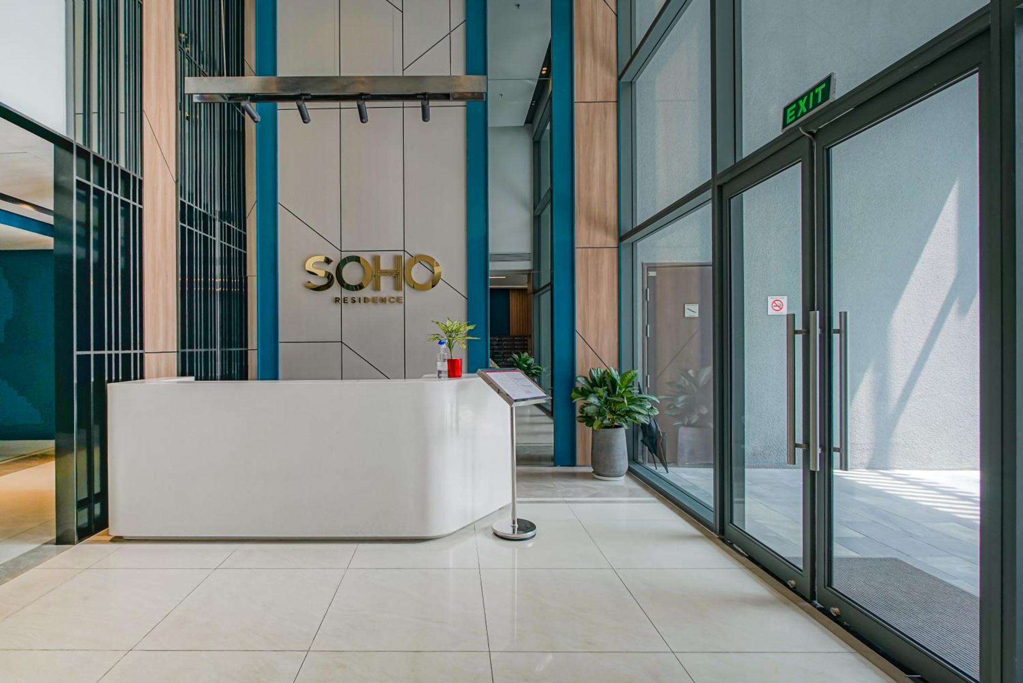 Private X Soho - Serviced *